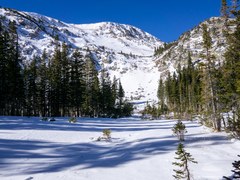 Advanced Snowshoe – Crater Lakes