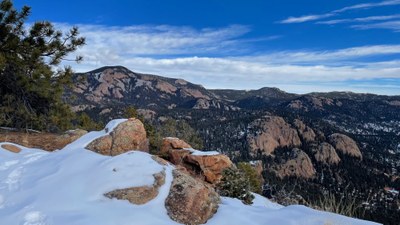 Hiking – Staunton State Park - Lion's Head Overlook