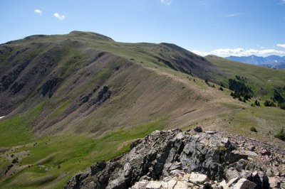 Hiking – Uneva Peak via Vail Pass